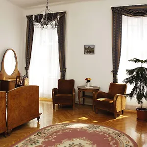 Aparthotel Kalvin House